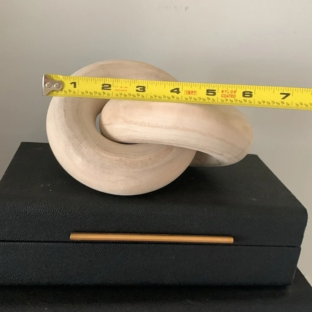 Wooden knot‎ modern organic home decor neutral coffee table shelf